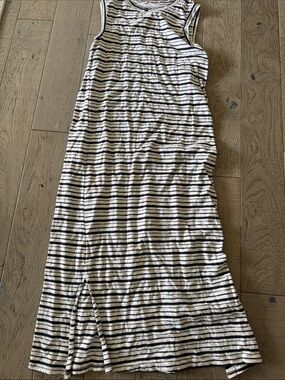 Universal threads Striped Sleeveless dress